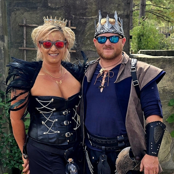 Meet your Posher, Christyn an matthew - Picture 2 of 4